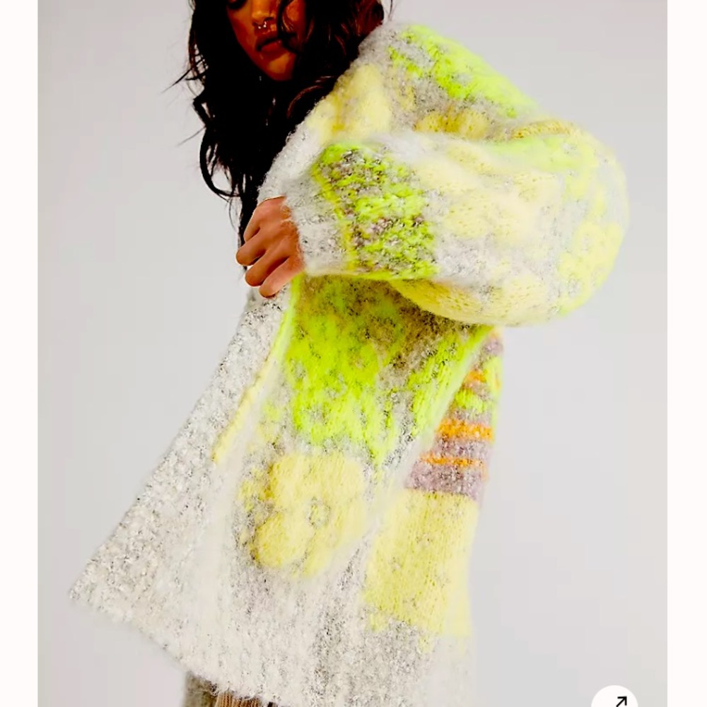 ISO this exact cardigan by Free People in size Medium or Large